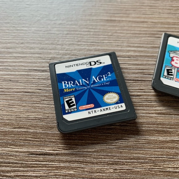 Bundle of 2 Nintendo DS Games. Brain Age 2 - Picture 3 of 4